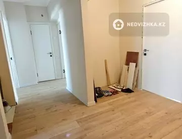 4-комнатная квартира, этаж 5 из 5, 100 м²