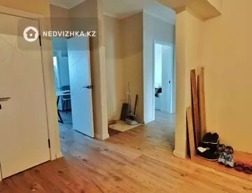 4-комнатная квартира, этаж 5 из 5, 100 м²