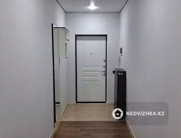 2-комнатная квартира, этаж 7 из 9, 50 м², на длительный срок