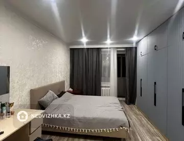 3-комнатная квартира, этаж 5 из 5, 82 м²
