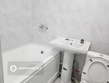 2-комнатная квартира, этаж 5 из 5, 55 м², на длительный срок