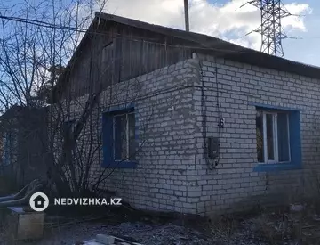 3-комнатная часть дома, 12 соток, 32 м²