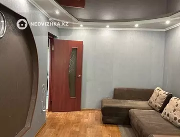 4-комнатная квартира, этаж 1 из 6, 85 м²