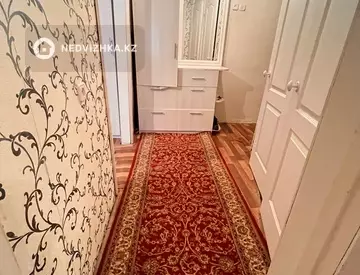 1-комнатная квартира, этаж 1 из 5, 31 м², на длительный срок