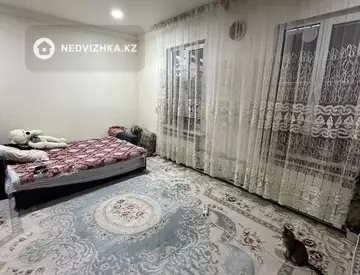 2-комнатная часть дома, 2 соток, 52 м²