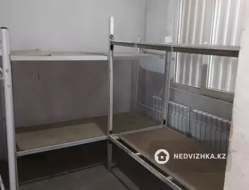 8-комнатный дом, 6 соток, 200 м², на длительный срок