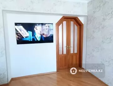 2-комнатная квартира, этаж 5 из 5, 49 м², на длительный срок