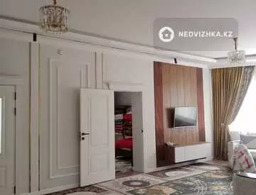 4-комнатный дом, 8 соток, 200 м²
