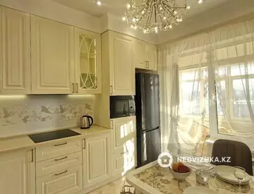 2-комнатная квартира, этаж 15 из 19, 74 м²