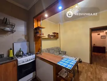 2-комнатная квартира, этаж 9 из 9, 52 м²