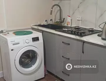 2-комнатная квартира, этаж 4 из 4, 52 м²