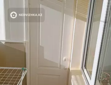 3-комнатная квартира, этаж 7 из 10, 80 м²