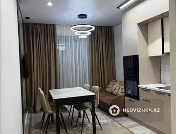 1-комнатная квартира, этаж 12 из 13, 43 м²
