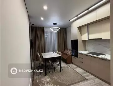 1-комнатная квартира, этаж 12 из 13, 43 м²