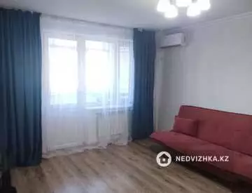 1-комнатная квартира, этаж 8 из 9, 44 м²
