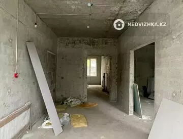 Помещение, этаж 1 из 1, 70 м², на длительный срок