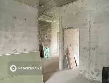 Помещение, этаж 1 из 1, 70 м², на длительный срок