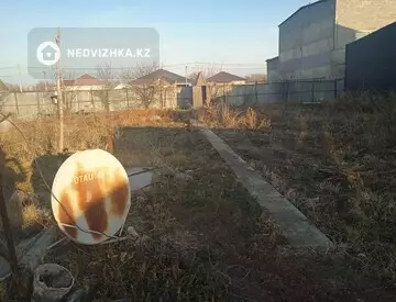 1-комнатный дом, 10 соток, 90 м²