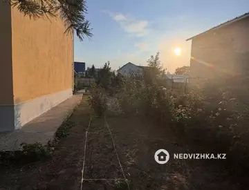 5-комнатный дом, 19 соток, 270 м²