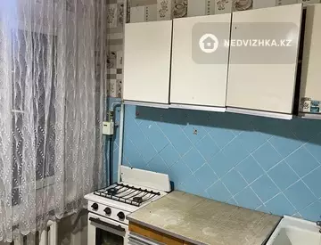 1-комнатная квартира, этаж 4 из 5, 28 м²