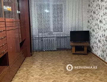 1-комнатная квартира, этаж 4 из 5, 28 м²