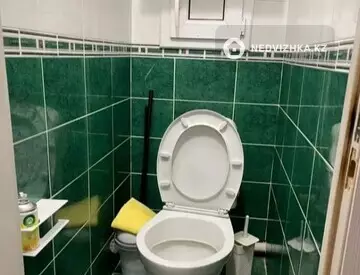 2-комнатная квартира, этаж 1 из 5, 52 м², посуточно