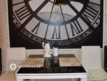 2-комнатная квартира, этаж 3 из 5, 52 м²