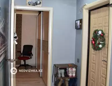 2-комнатная квартира, этаж 3 из 5, 52 м²