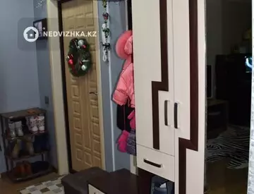 2-комнатная квартира, этаж 3 из 5, 52 м²