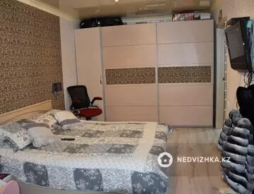 2-комнатная квартира, этаж 3 из 5, 52 м²