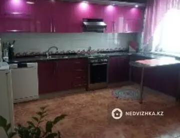 3-комнатный дом, 5 соток, 158 м²