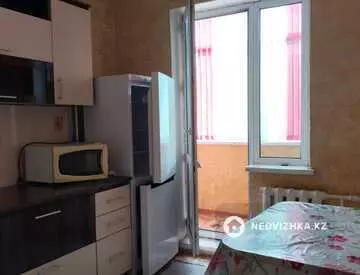 2-комнатная квартира, этаж 4 из 5, 49 м²