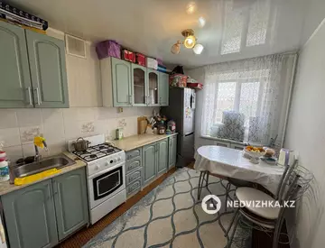 3-комнатная квартира, этаж 5 из 5, 61 м²