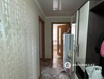 3-комнатная квартира, этаж 5 из 5, 61 м²