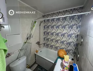 2-комнатная квартира, этаж 4 из 5, 42 м²