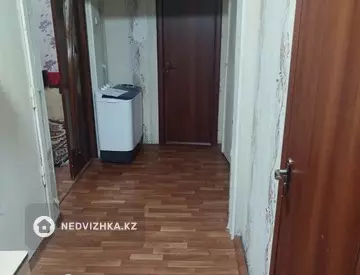 2-комнатная квартира, этаж 4 из 5, 51 м²