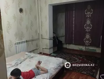 2-комнатная квартира, этаж 4 из 5, 51 м²