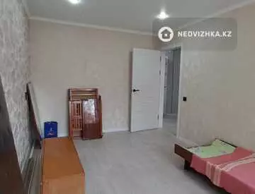 1-комнатная квартира, этаж 2 из 5, 59 м²