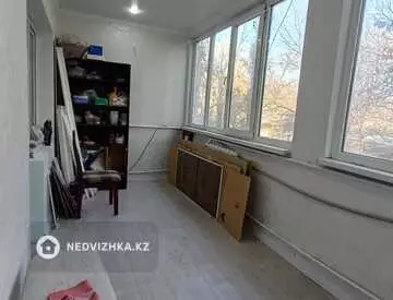 1-комнатная квартира, этаж 2 из 5, 59 м²