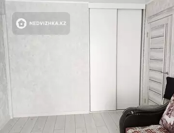 2-комнатная квартира, этаж 3 из 5, 50 м², на длительный срок