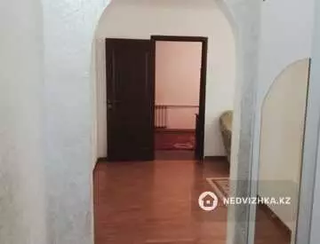 2-комнатная квартира, этаж 1 из 5, 47 м²