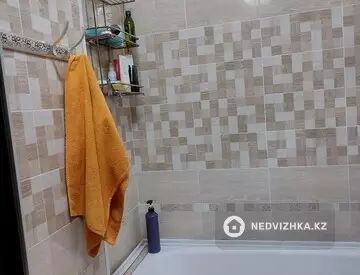 4-комнатная квартира, этаж 2 из 5, 80 м²