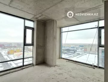 32-комнатная квартира, этаж 20 из 21, 866 м²