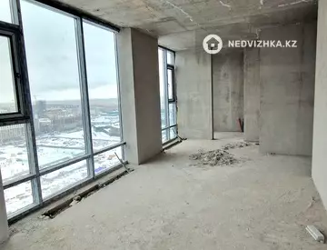 32-комнатная квартира, этаж 20 из 21, 866 м²