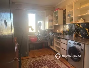 4-комнатная квартира, этаж 2 из 3, 86 м²