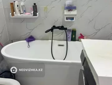 2-комнатная квартира, этаж 17 из 17, 71 м²