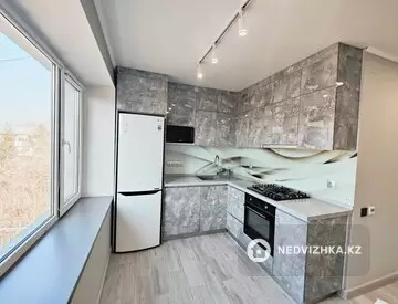 2-комнатная квартира, этаж 5 из 5, 65 м²
