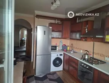 2-комнатная квартира, этаж 4 из 5, 85 м²