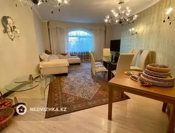 4-комнатная квартира, этаж 4 из 15, 132 м²