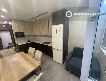 2-комнатная квартира, этаж 12 из 12, 60 м²